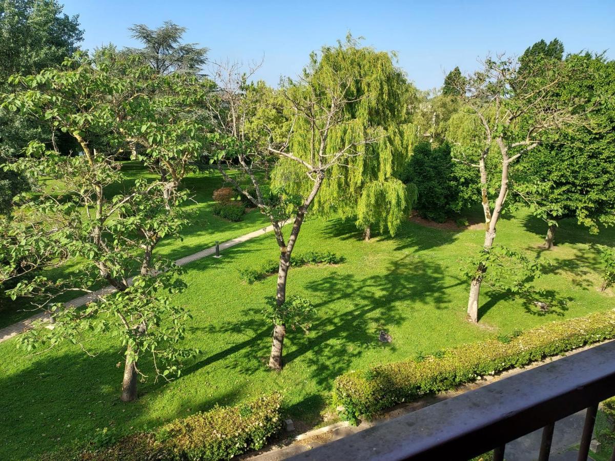 Les Jardins D'Atilly Villecresnes Экстерьер фото